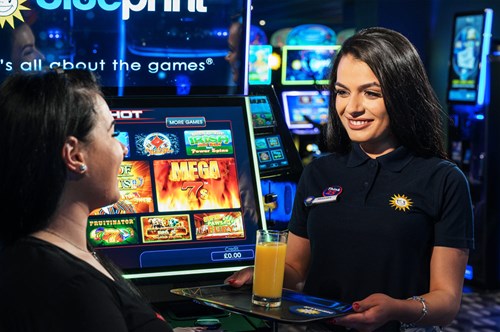 MERKUR Slots Staff